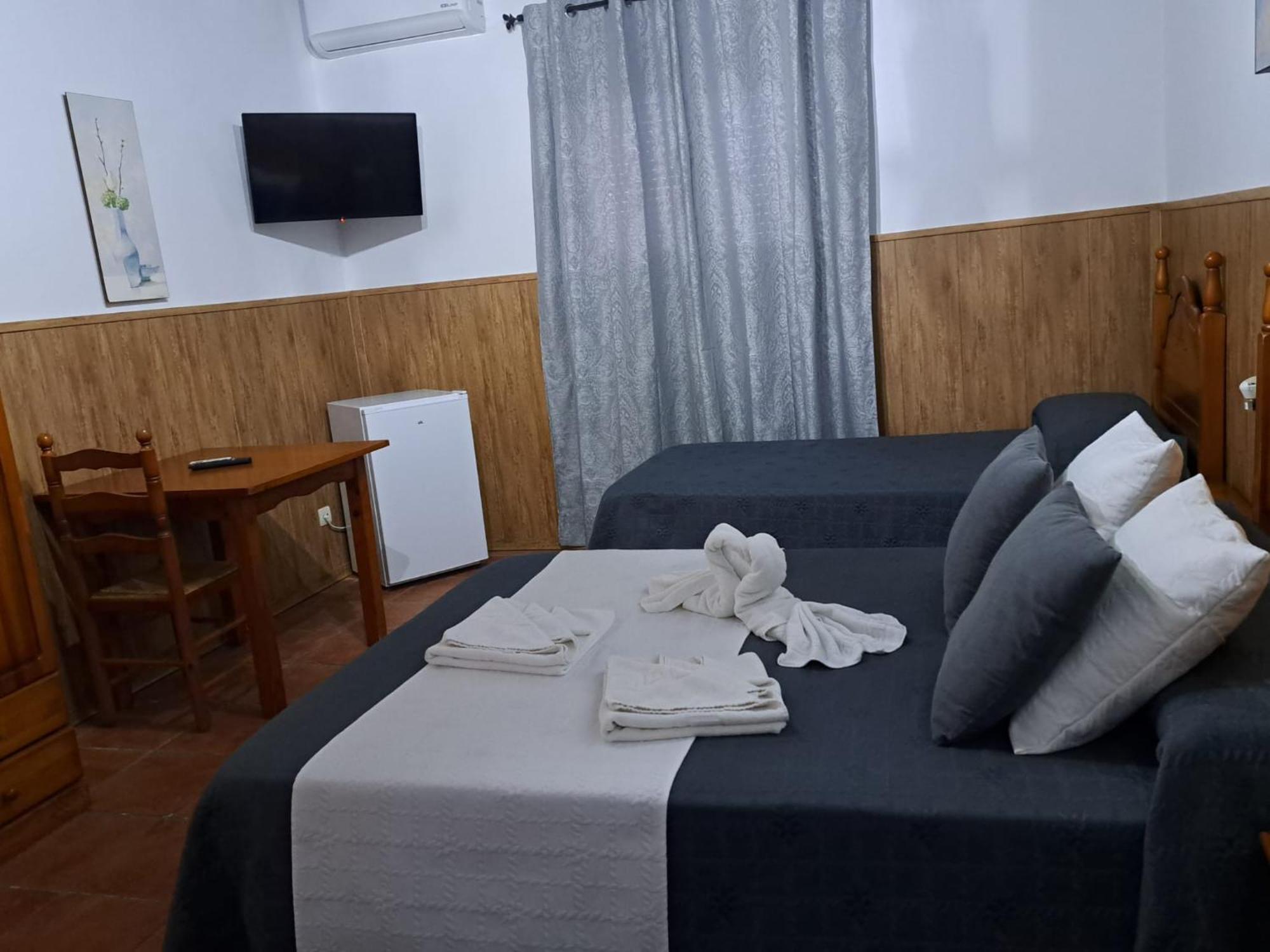 Hostal Breñaverde Gaucín Buitenkant foto